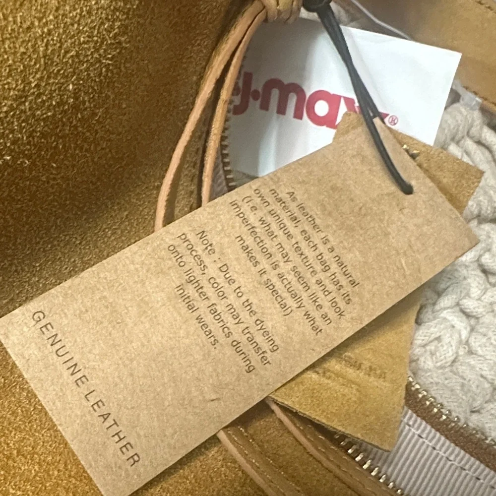 NWT- Margot New York Suede Leather Tan Shoulder Hobo Bag. New With Tags. - Picture 16 of 16